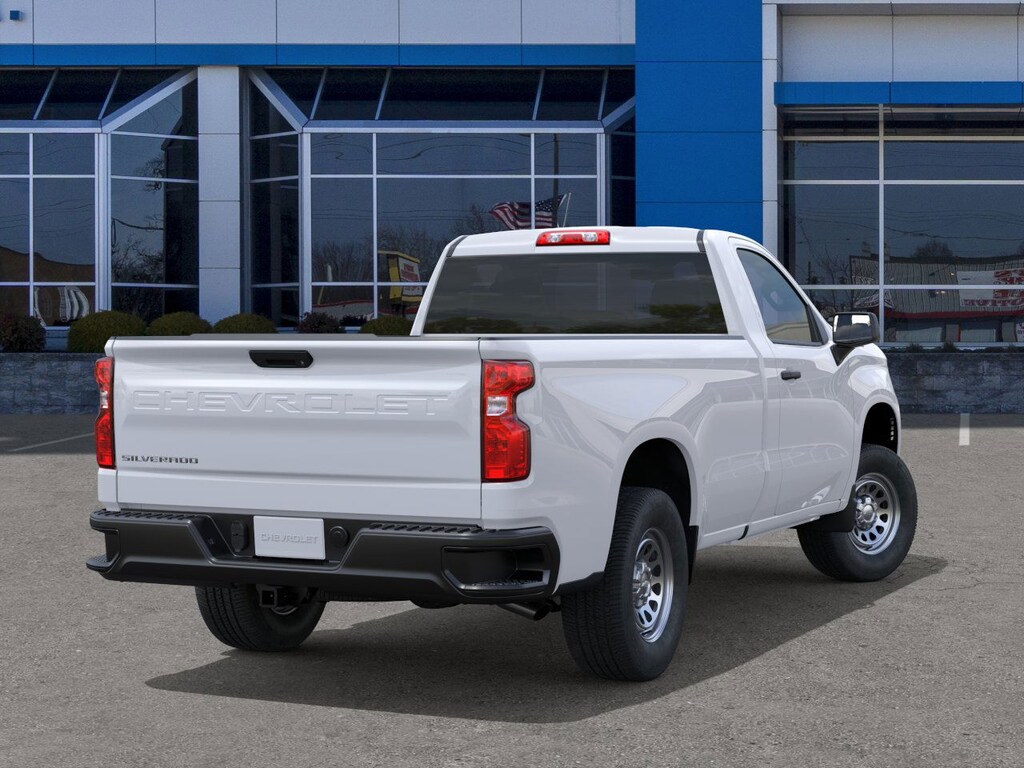 2026 Chevrolet Silverado 1500 photo 3