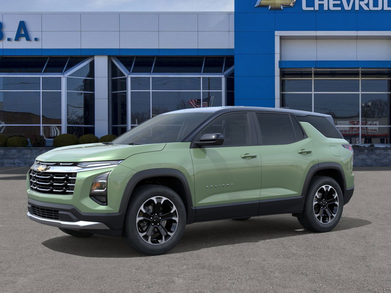 2026 Chevrolet Equinox LT photo 2