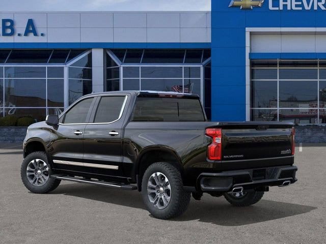 2026 Chevrolet Silverado 1500 High Country photo 3