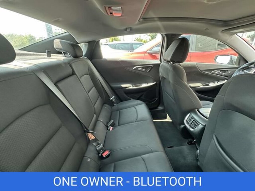 Used 2023 Chevrolet Malibu LT Car