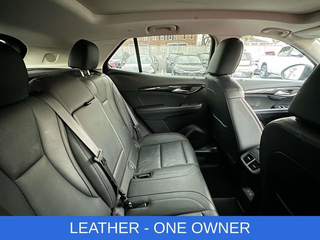 2023 Buick Envision Essence photo 3