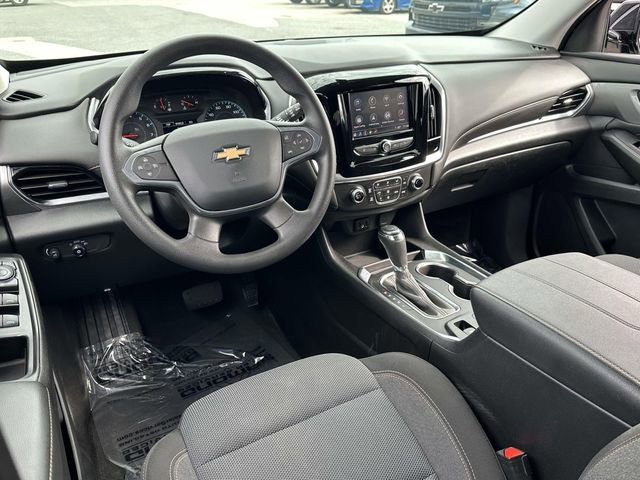 2020 Chevrolet Traverse 1LS photo 2