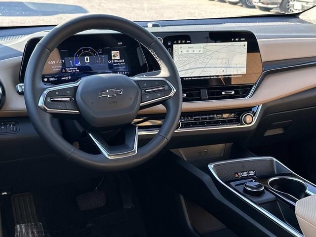 2025 Chevrolet Equinox ACTIV photo 2