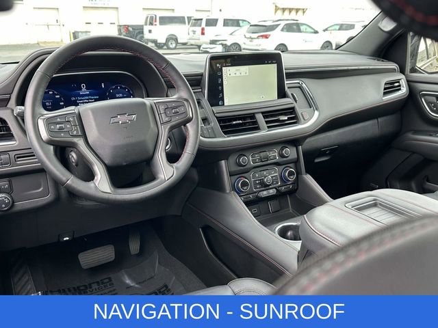 2024 Chevrolet Suburban RST photo 2