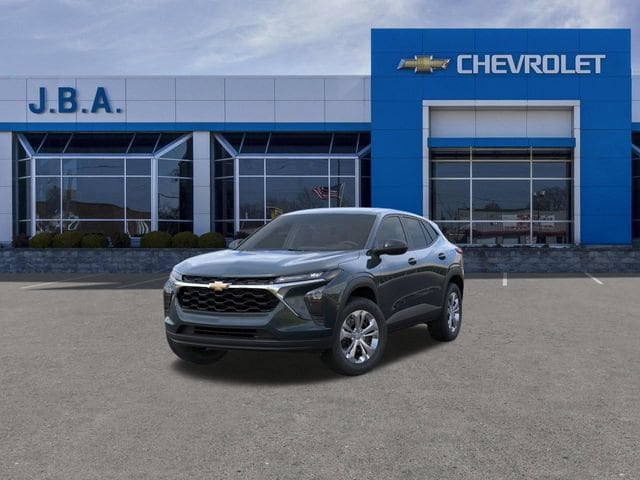 2026 Chevrolet Trax LS - Photo 9