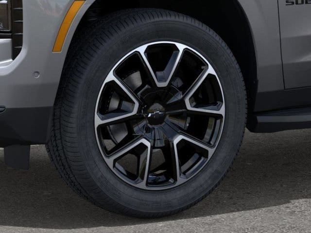 2026 Chevrolet Suburban RST - Photo 9