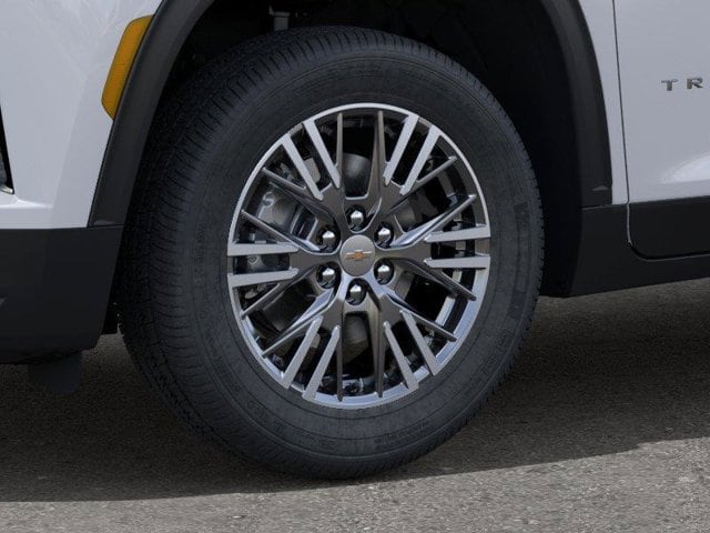 2027 Chevrolet Traverse LT - Photo 7