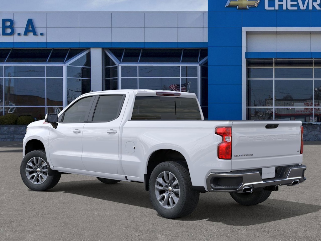 2026 Chevrolet Silverado 1500 LT photo 2
