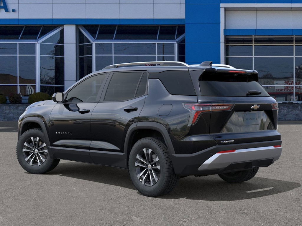 2026 Chevrolet Equinox LT photo 2