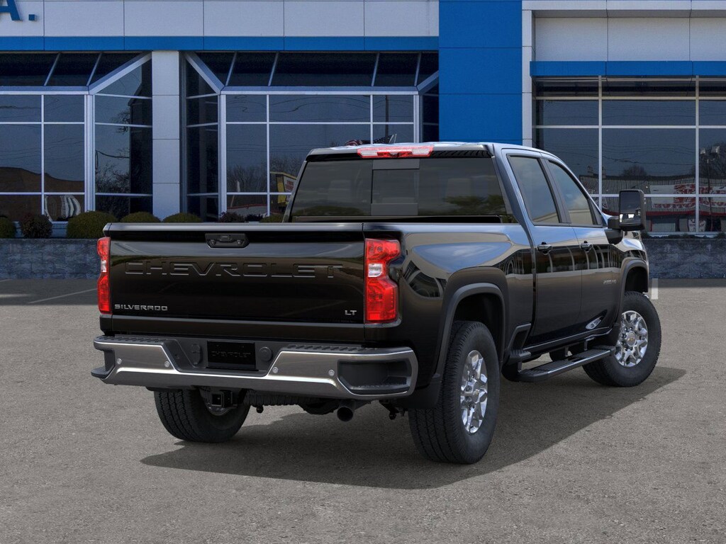 2026 Chevrolet Silverado 2500HD LT photo 4