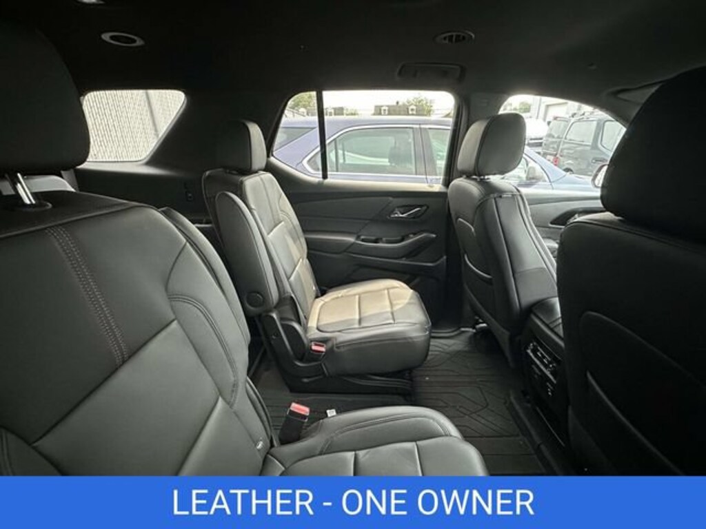 Used 2023 Chevrolet Traverse RS SUV
