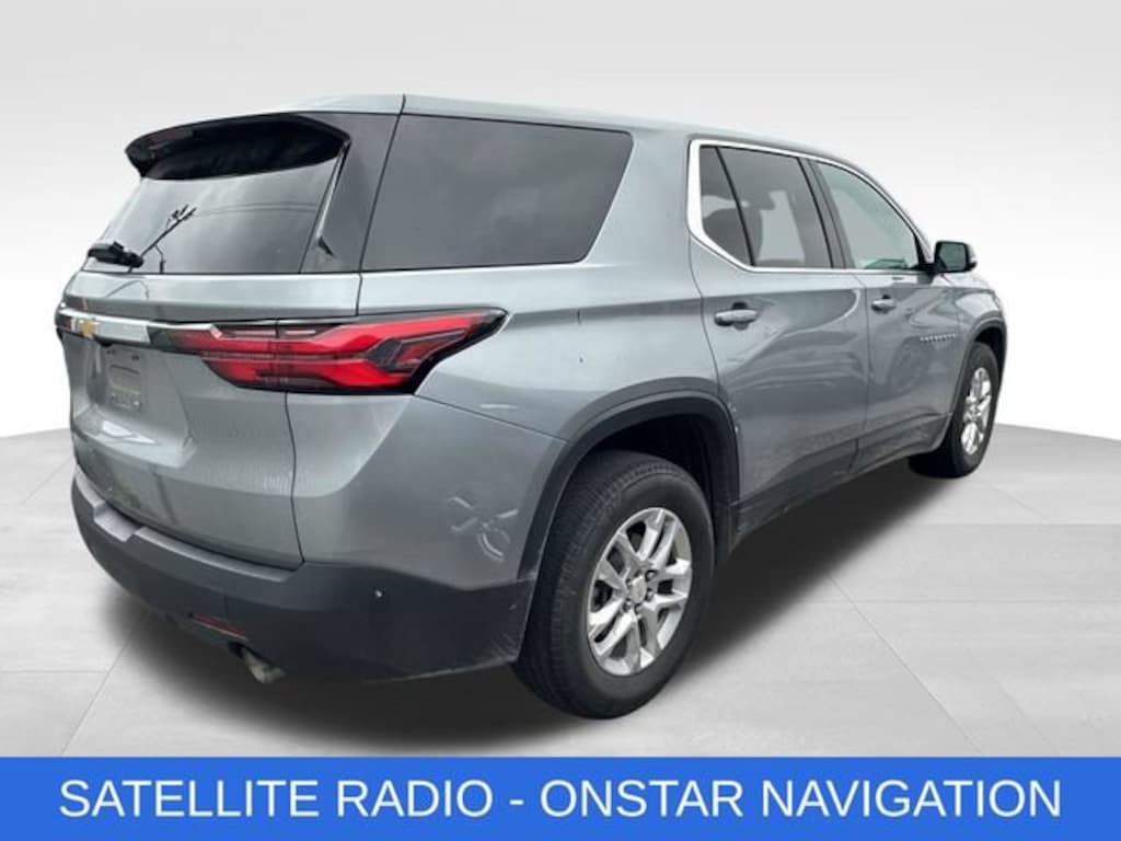 Used 2023 Chevrolet Traverse LS SUV