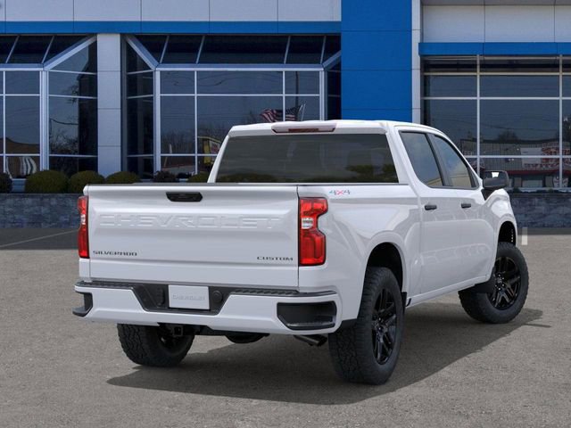 2026 Chevrolet Silverado 1500 Custom photo 3