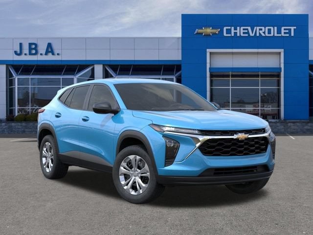 2026 Chevrolet Trax LS - Photo 7