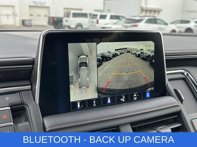 2024 Chevrolet Suburban RST photo 4