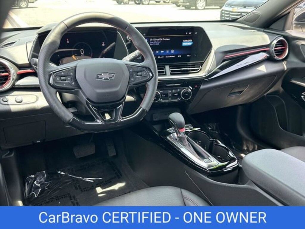 Used 2024 Chevrolet Trax 2RS SUV