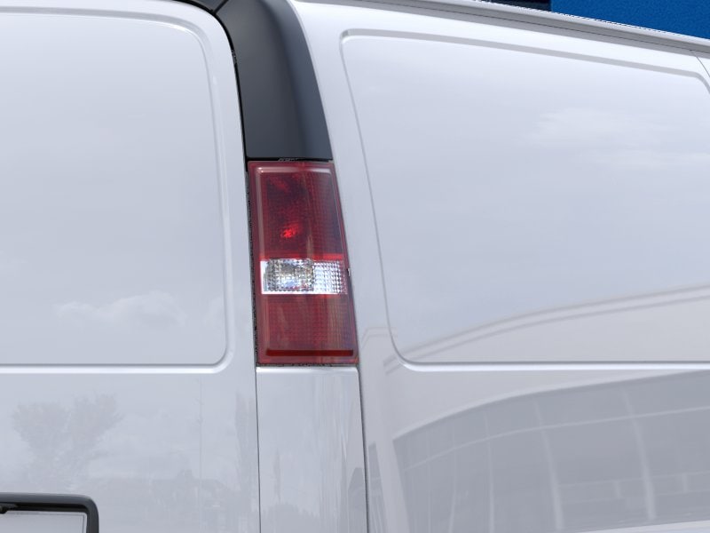 2026 Chevrolet Express Cargo 34