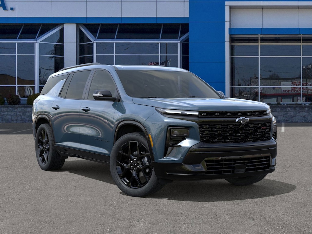 2026 Chevrolet Traverse RS photo 2