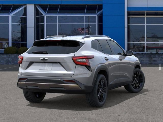 2026 Chevrolet Trax ACTIV photo 2