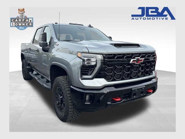 2026 Chevrolet Silverado 2500HD ZR2's photo