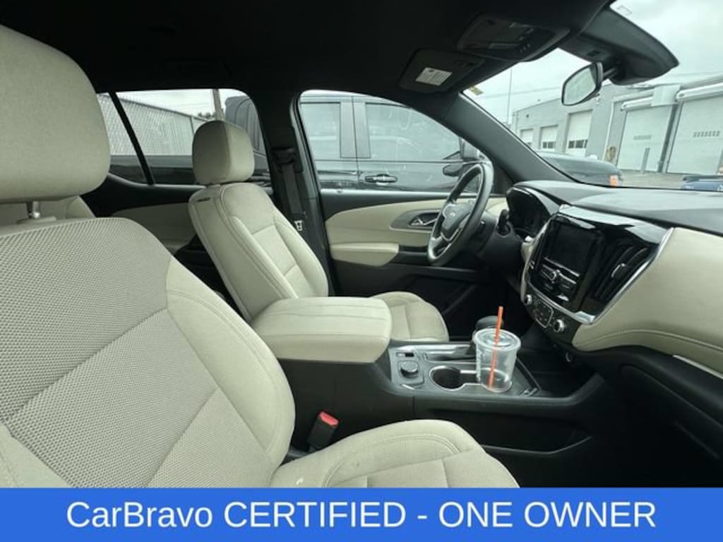 Used 2023 Chevrolet Traverse LS SUV