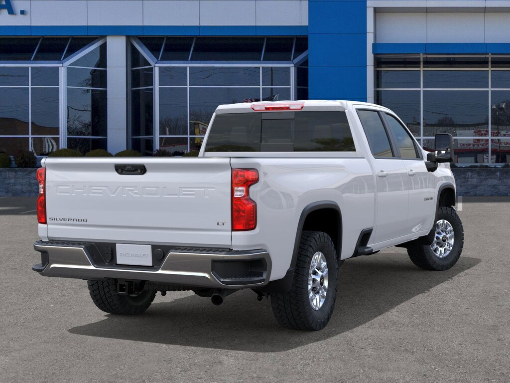 2026 Chevrolet Silverado 2500HD LT photo 4