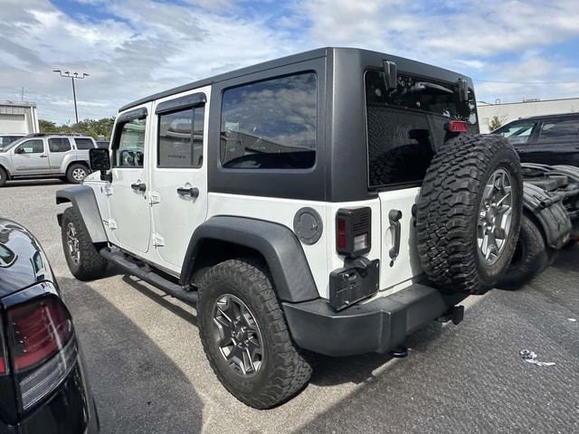 2017 Jeep Wrangler Unlimited Rubicon photo 4