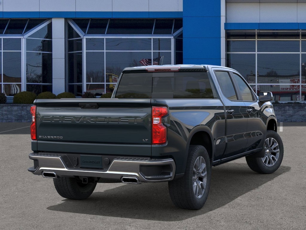2026 Chevrolet Silverado 1500 LT photo 2