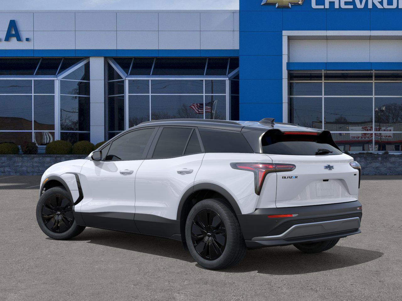 2025 Chevrolet Blazer EV photo 3