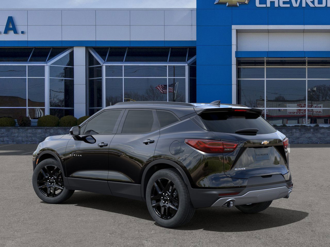 2025 Chevrolet Blazer 2LT photo 3