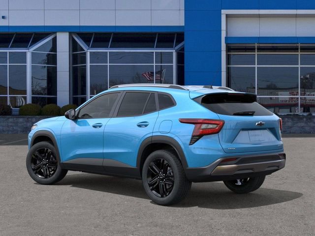 2025 Chevrolet Trax ACTIV photo 2