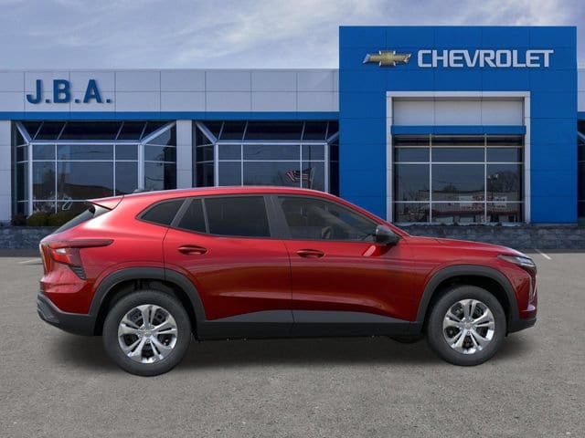 2026 Chevrolet Trax LS - Photo 5