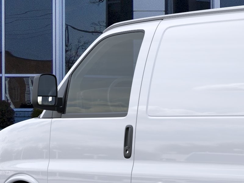 2026 Chevrolet Express Cargo 35