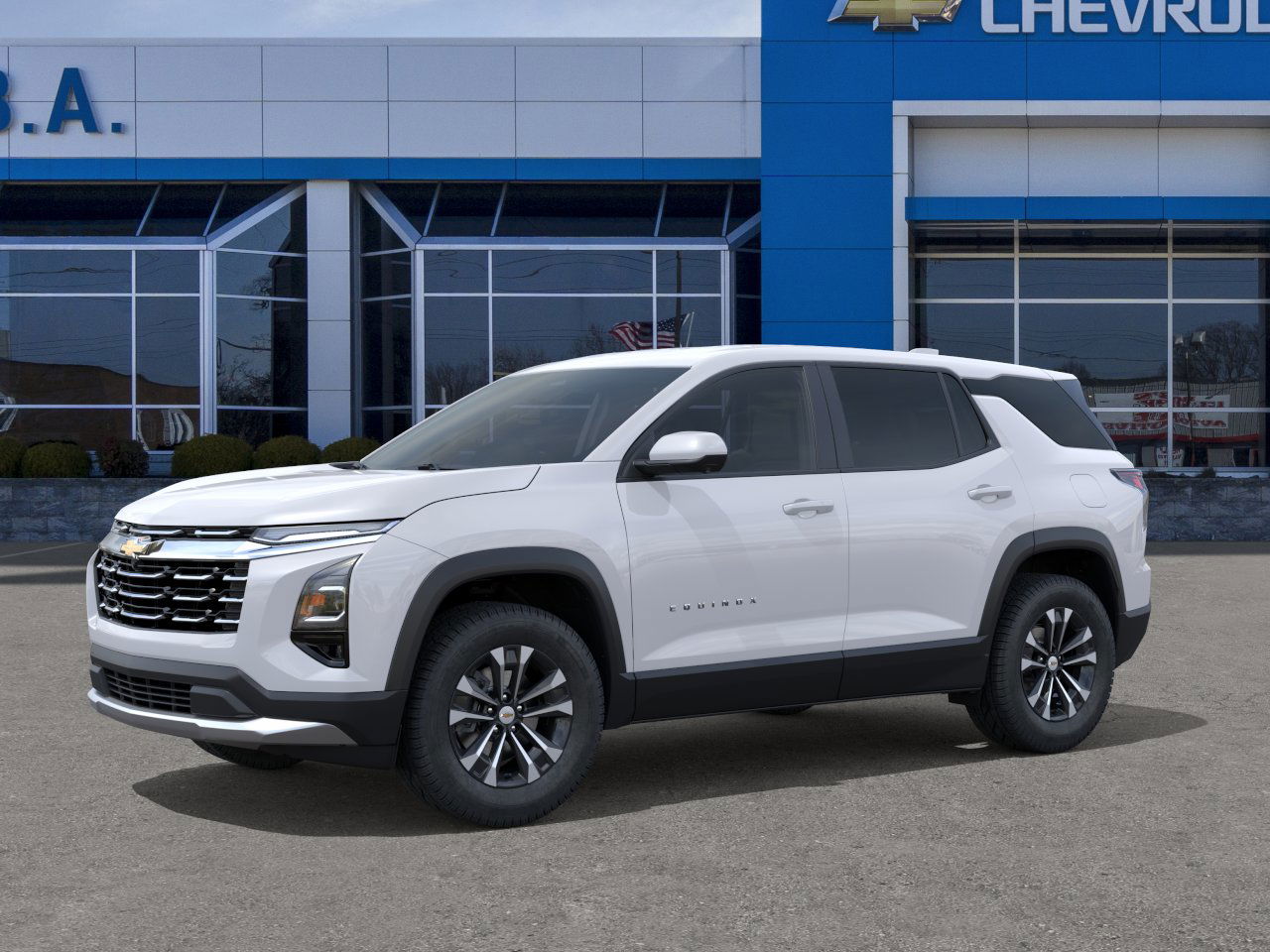 2026 Chevrolet Equinox LT photo 2