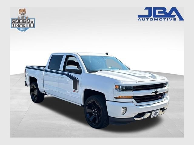 2017 Chevrolet Silverado 1500 LT's photo