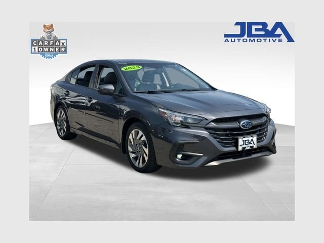 2023 Subaru Legacy Limited's photo