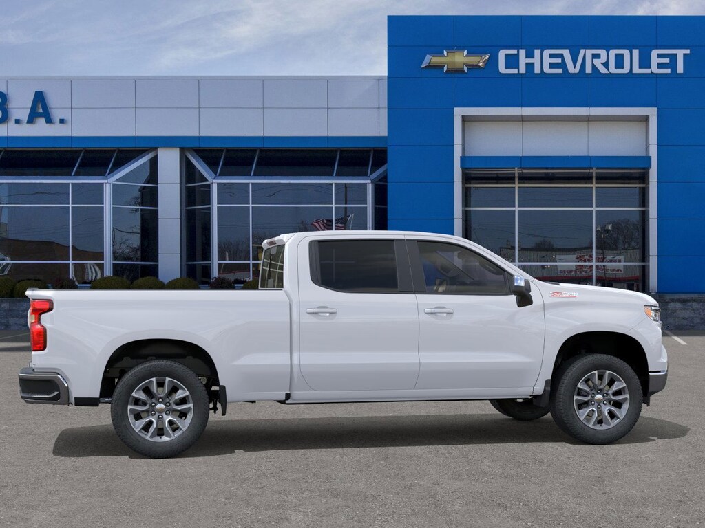 2026 Chevrolet Silverado 1500 LT photo 4