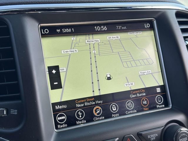 2018 Jeep Grand Cherokee Laredo photo 2