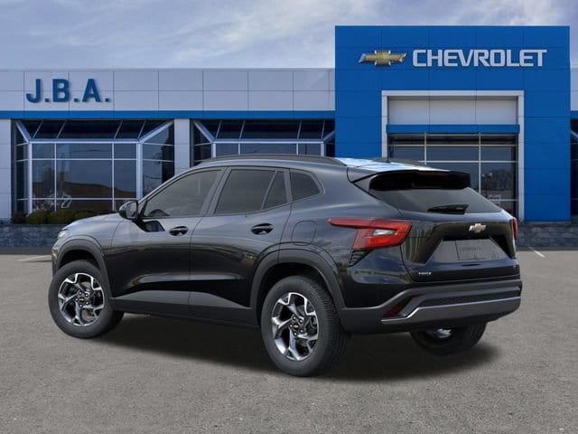 2026 Chevrolet Trax LT - Photo 3