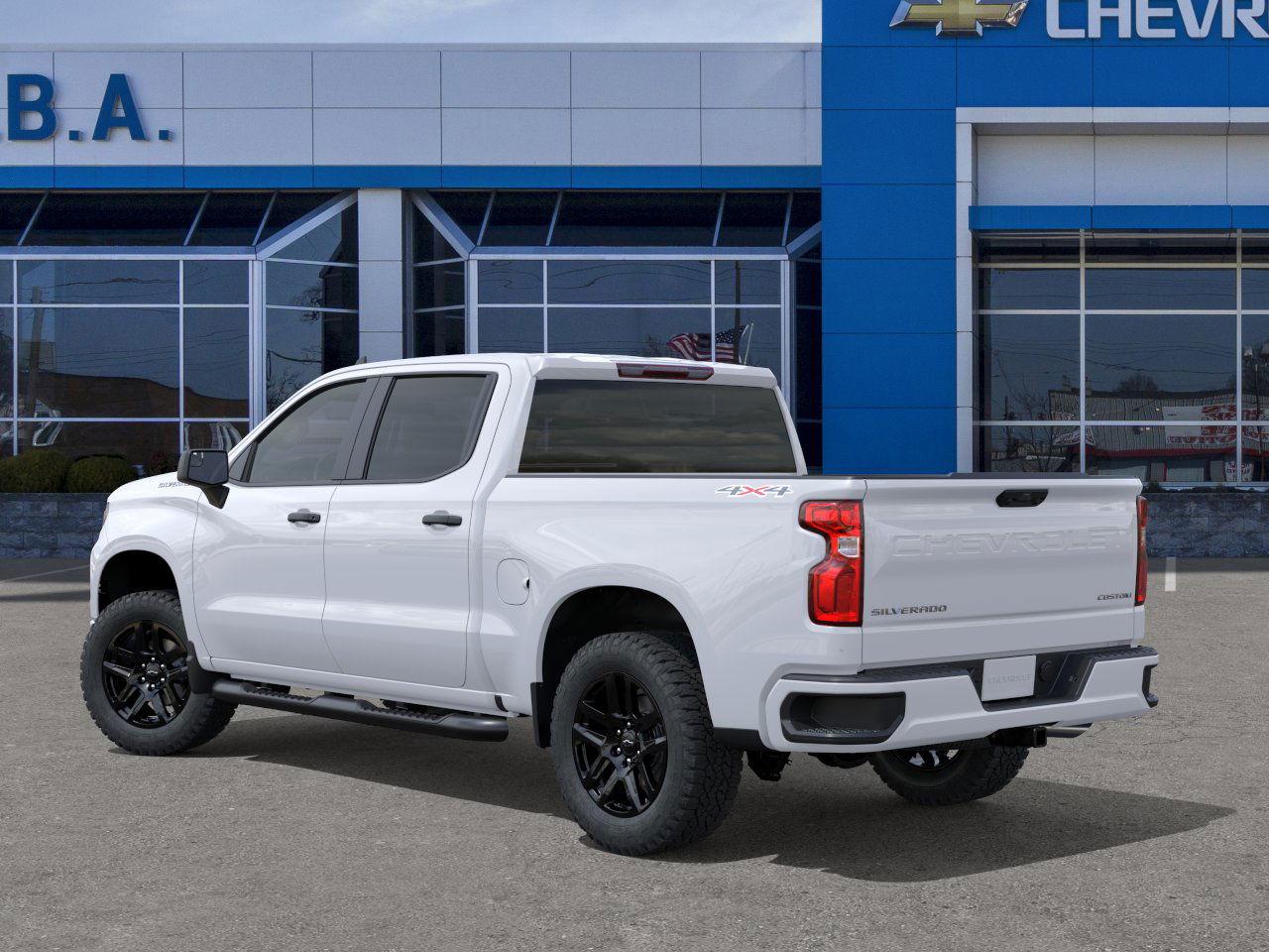 2026 Chevrolet Silverado 1500 Custom photo 2