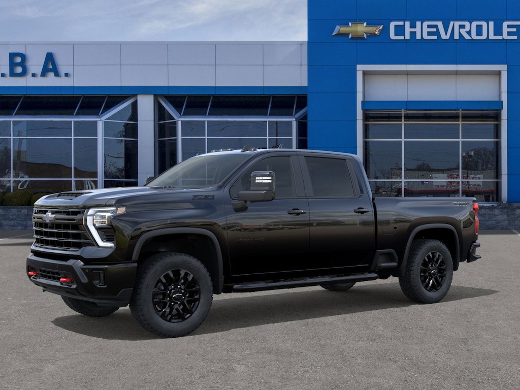2026 Chevrolet Silverado 2500HD LT photo 2