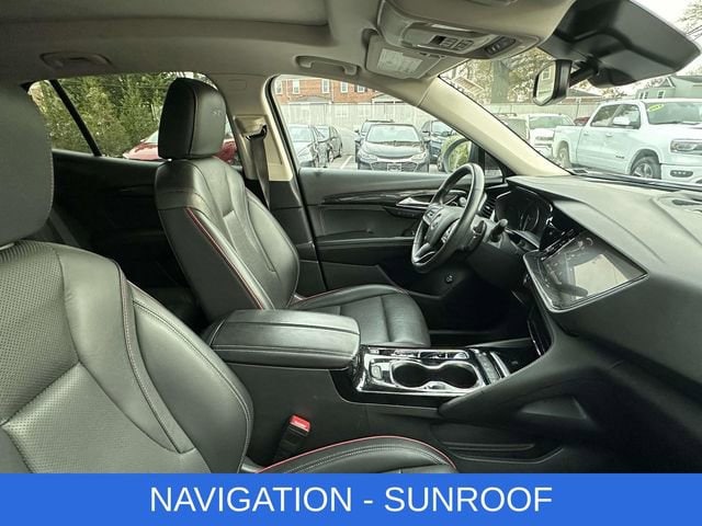 2023 Buick Envision Essence photo 2