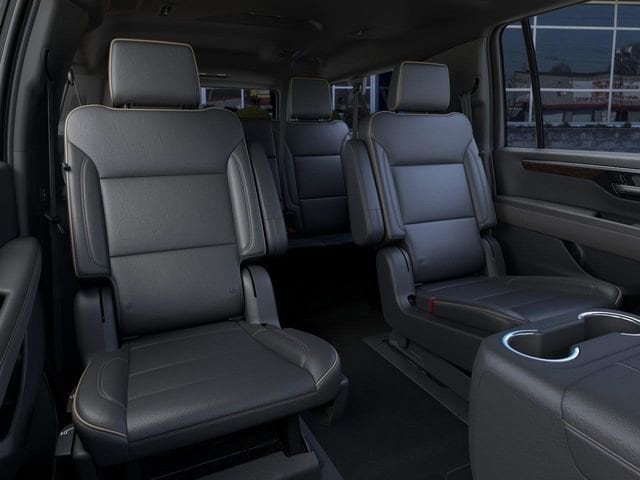 2026 Chevrolet Suburban Premier - Photo 17