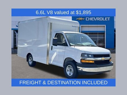 2025 Chevrolet Express Cutaway 3500 1WT Cutaway Van