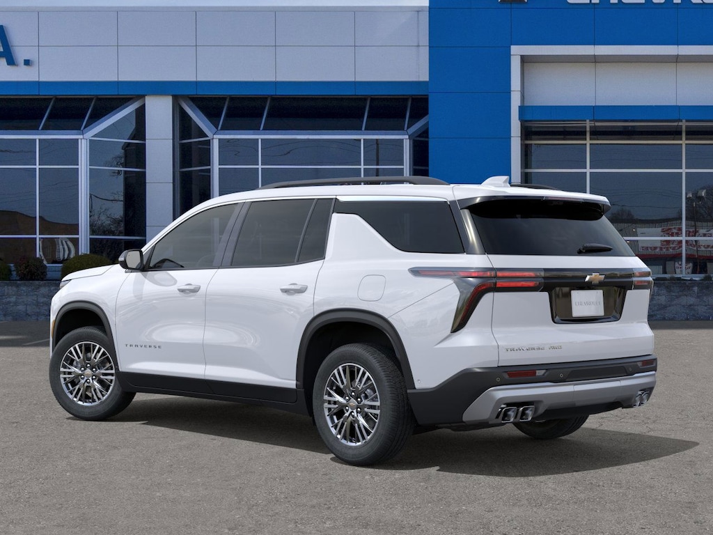 2026 Chevrolet Traverse photo 2