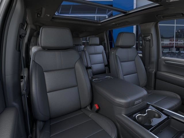 2026 Chevrolet Suburban RST - Photo 16