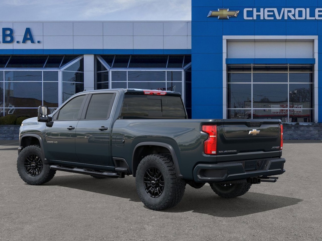 2026 Chevrolet Silverado 2500HD ZR2 photo 3