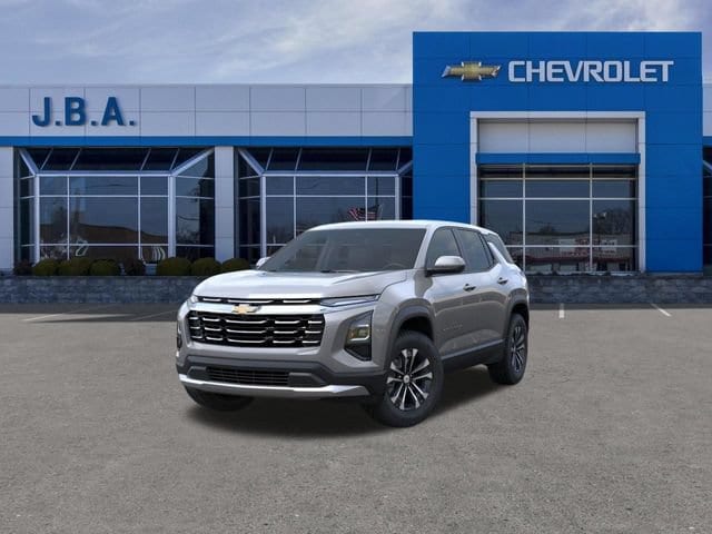 2027 Chevrolet Equinox LT - Photo 8