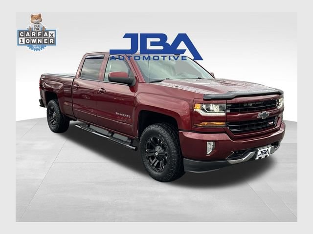 2017 Chevrolet Silverado 1500 LT's photo