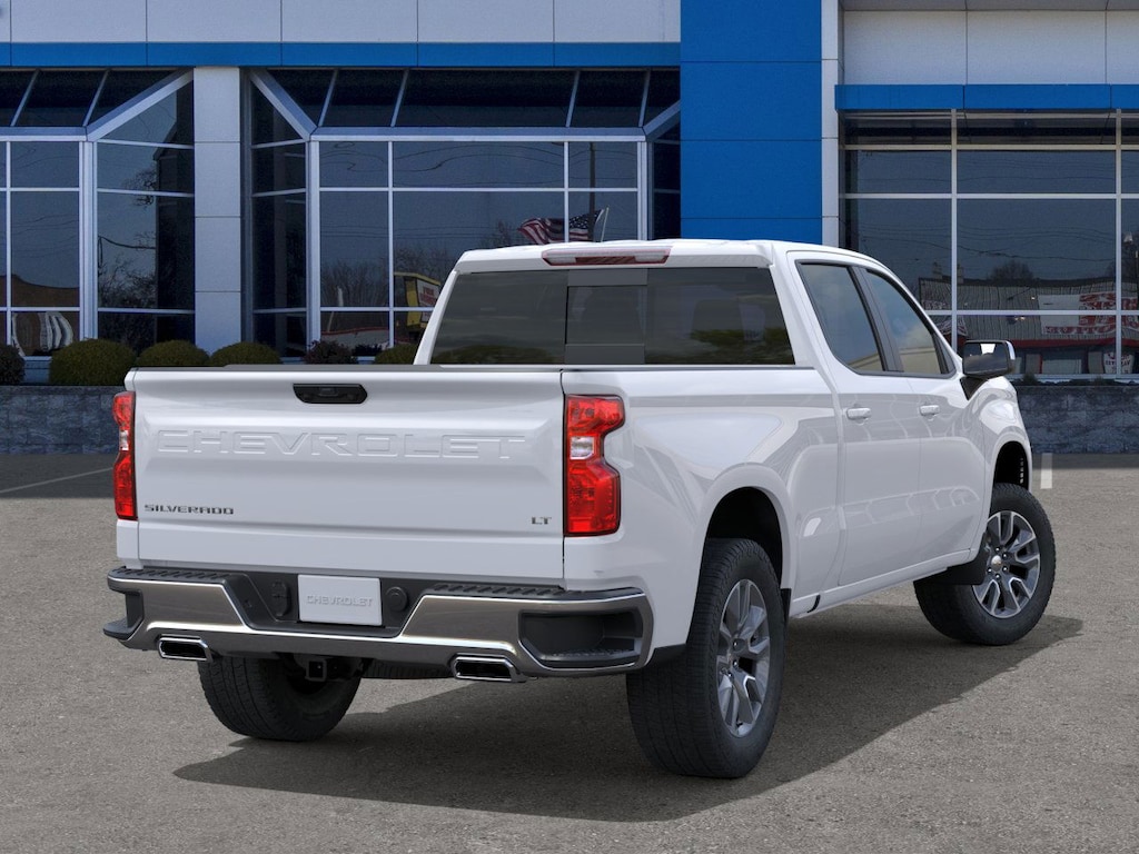 2026 Chevrolet Silverado 1500 LT photo 3